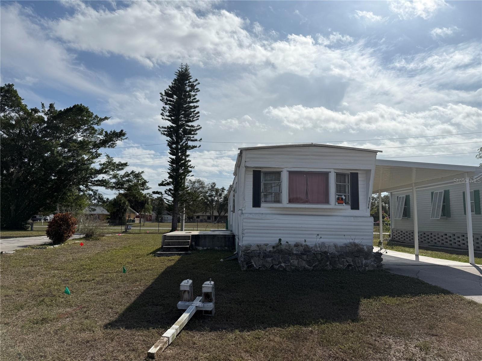 HOLIDAY PARK - Residential