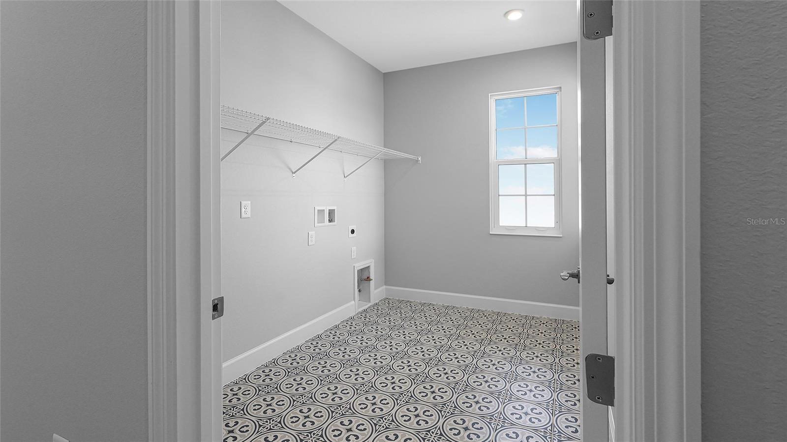 CRESSWIND AT LAKE HARRIS - Residential