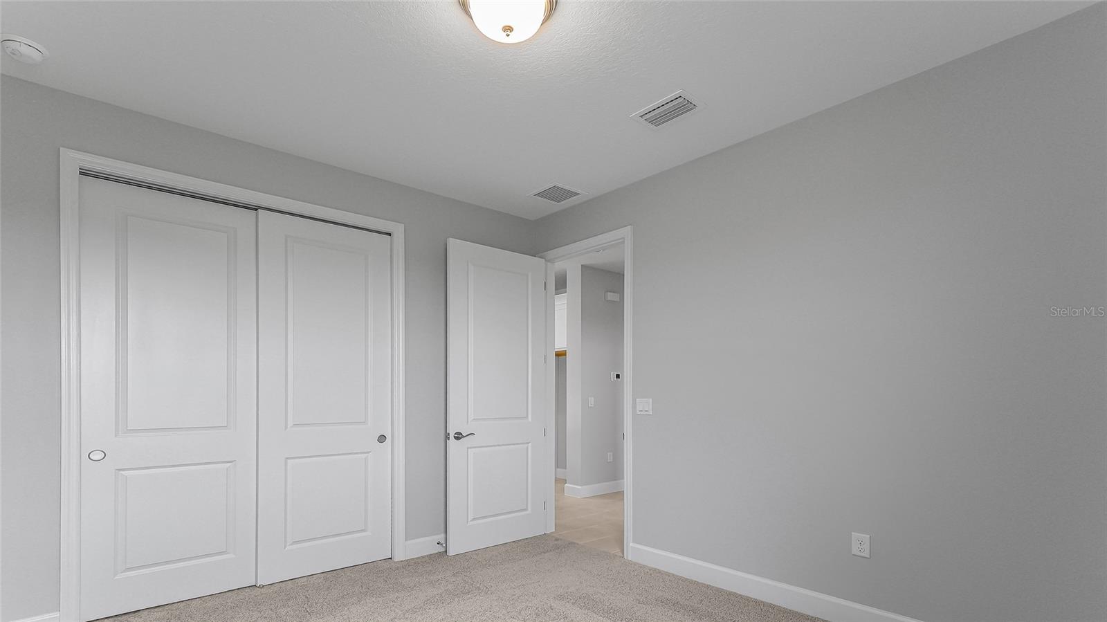 CRESSWIND AT LAKE HARRIS - Residential