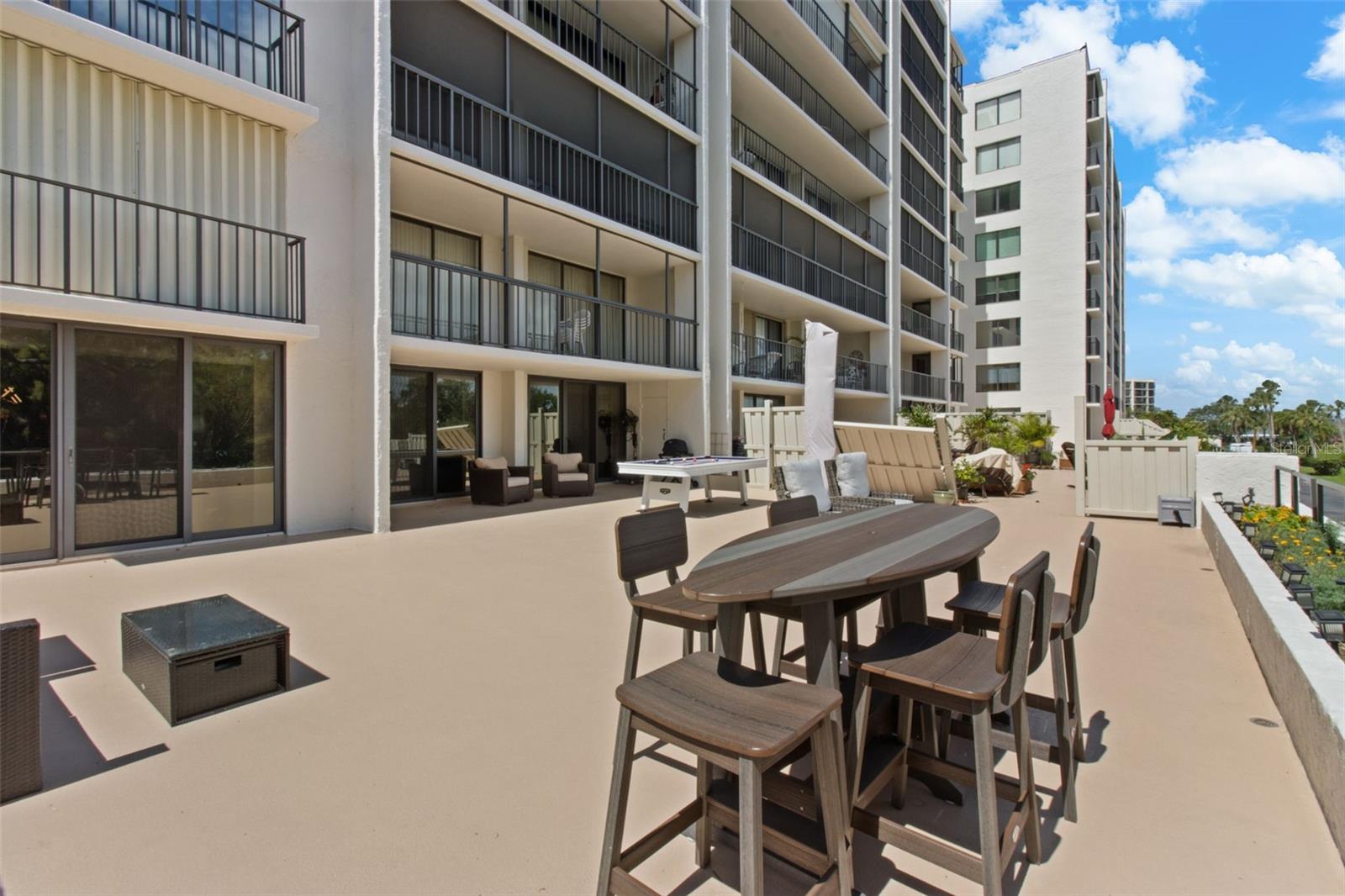 220 BELLEVIEW BOULEVARD 104