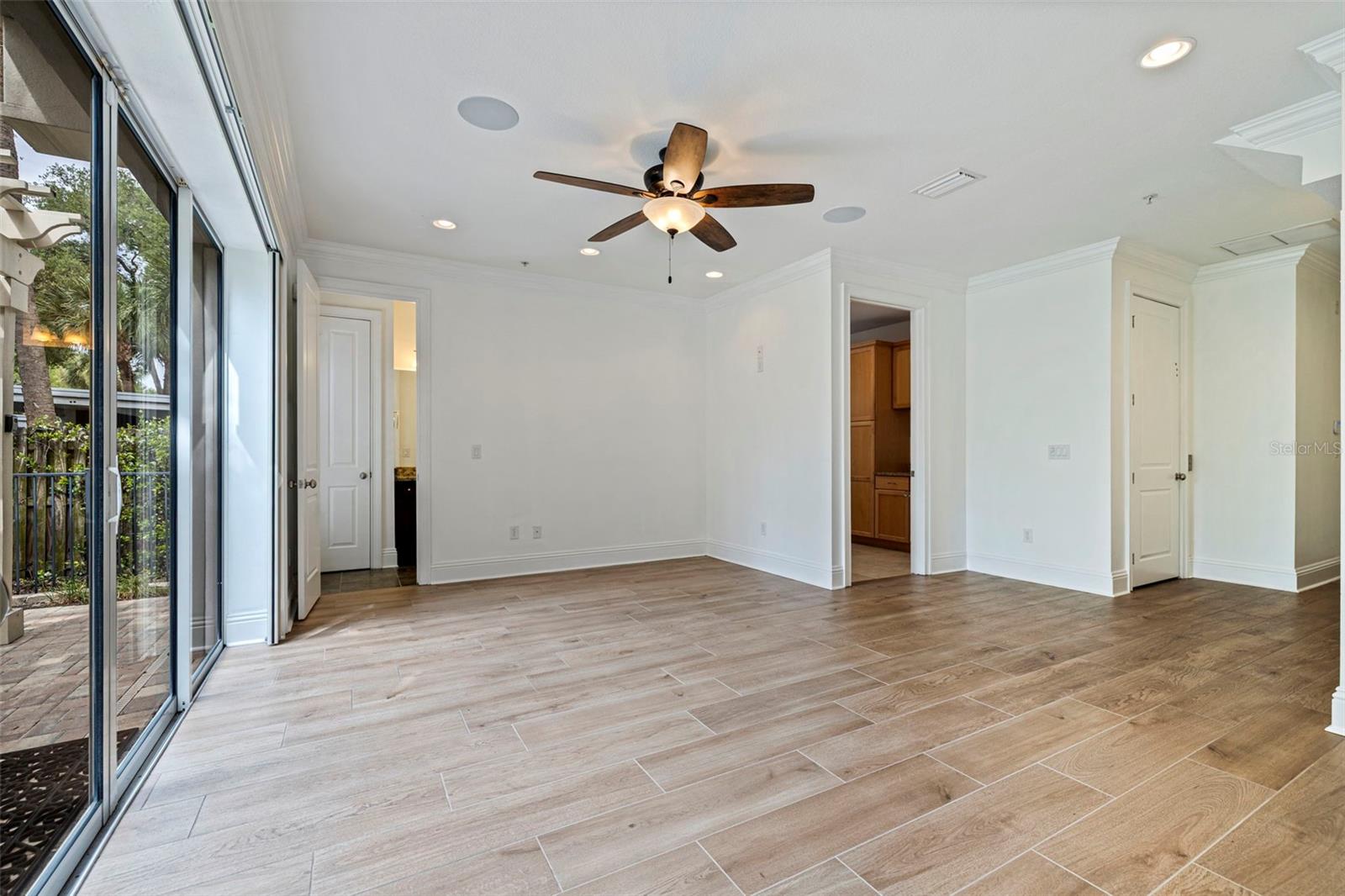 DELEON STREET TWNHMS - Residential