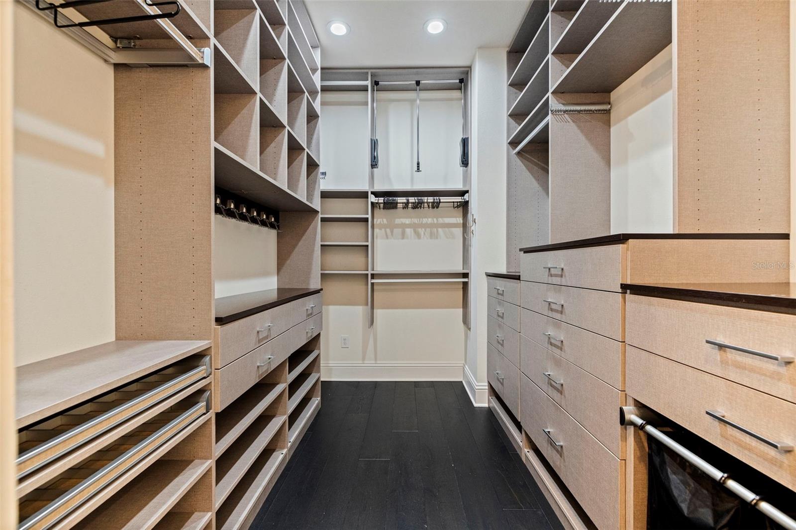 DELEON STREET TWNHMS - Residential