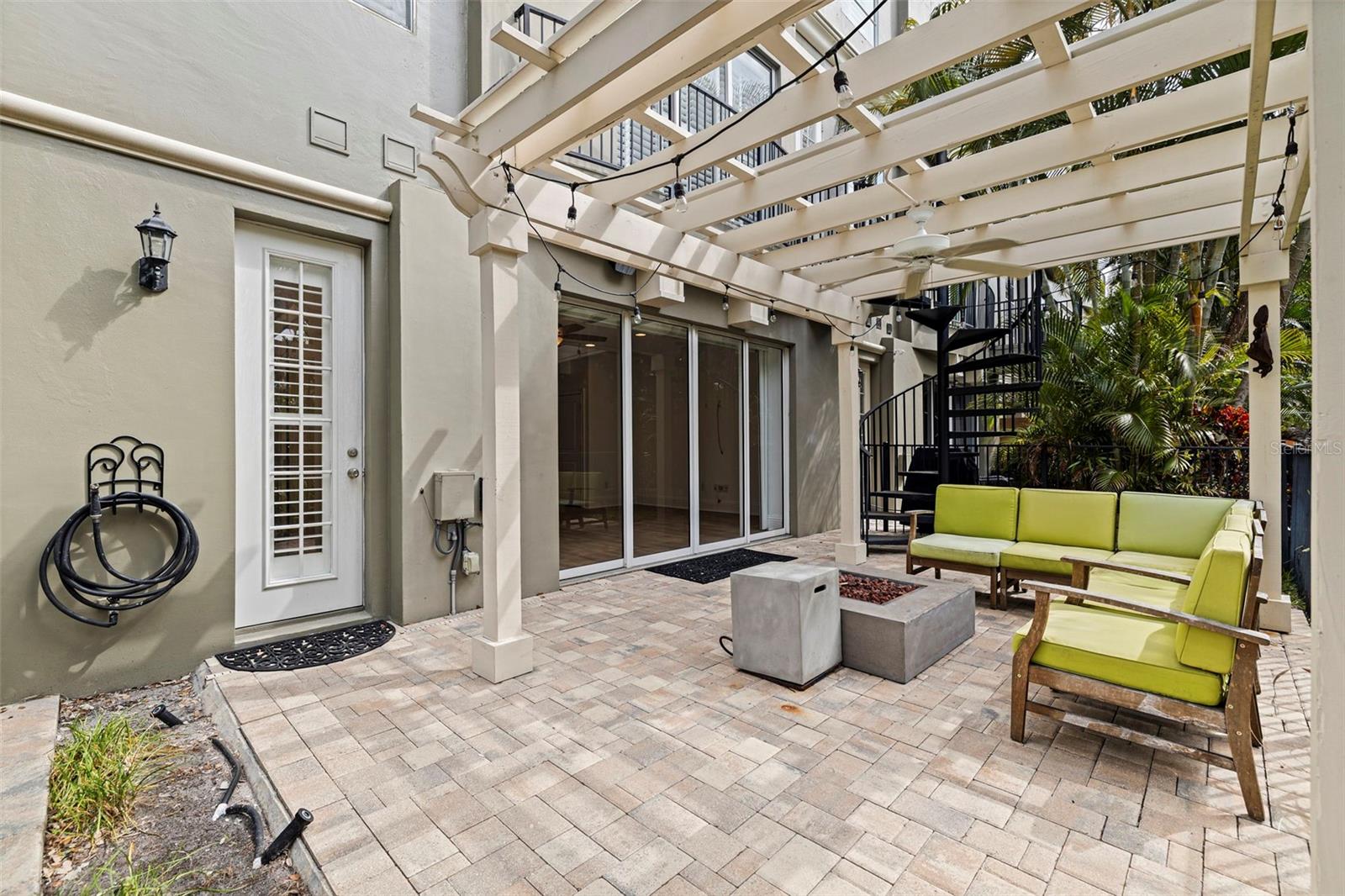 DELEON STREET TWNHMS - Residential