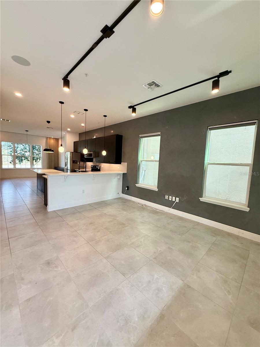 WINDERMERE TRLS PH 3B - Residential Lease