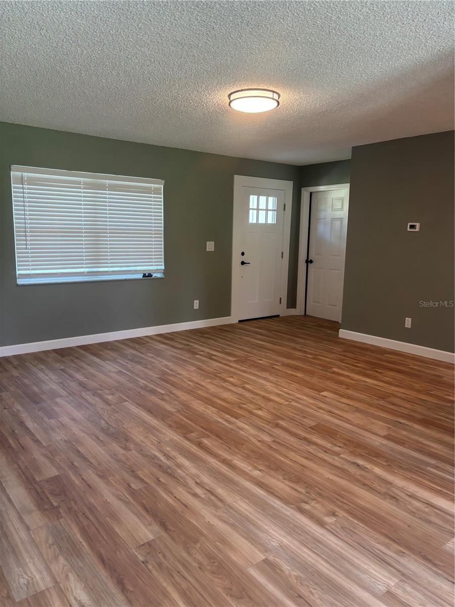 FOX RIDGE - Residential