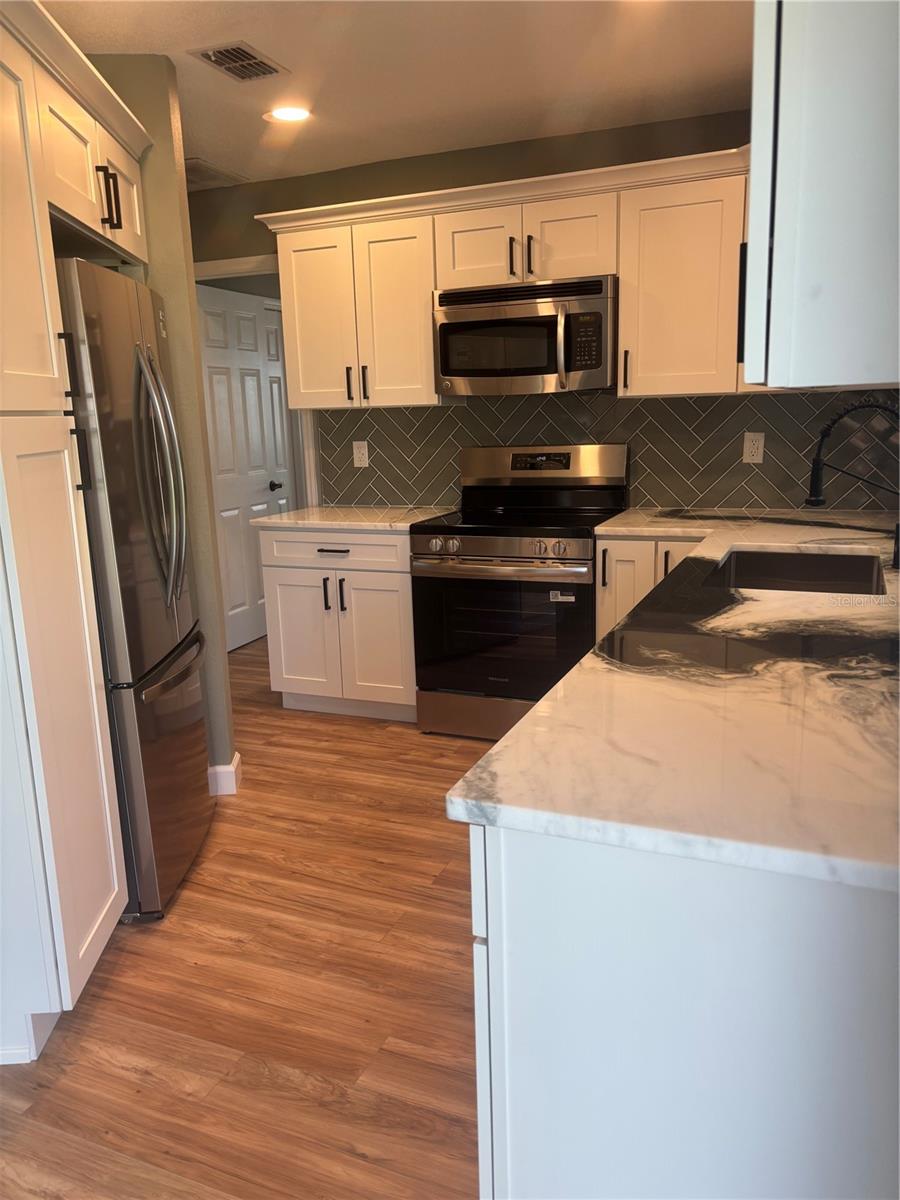 FOX RIDGE - Residential