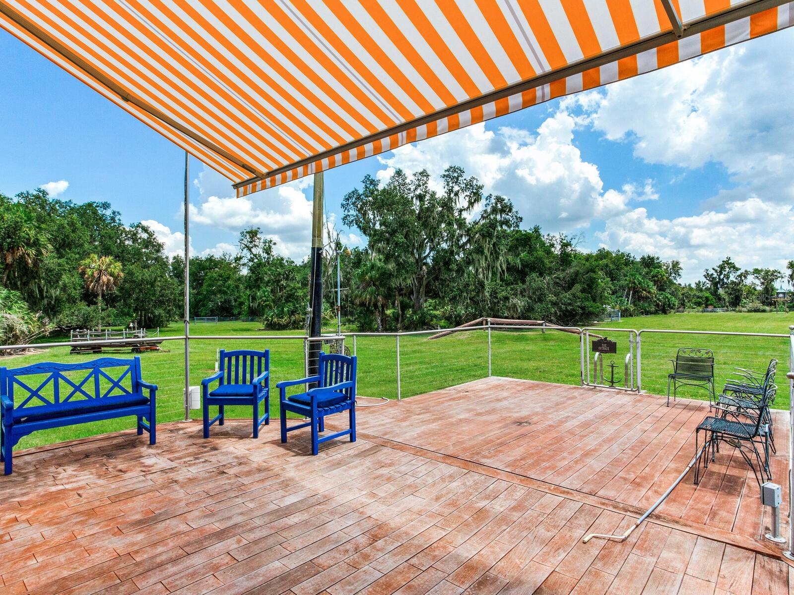 CREIGHTONS MIZELLE CREEK GARD - Residential