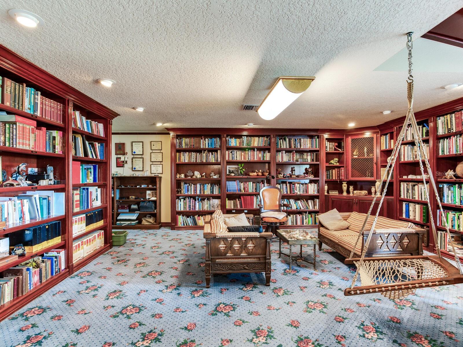 CREIGHTONS MIZELLE CREEK GARD - Residential