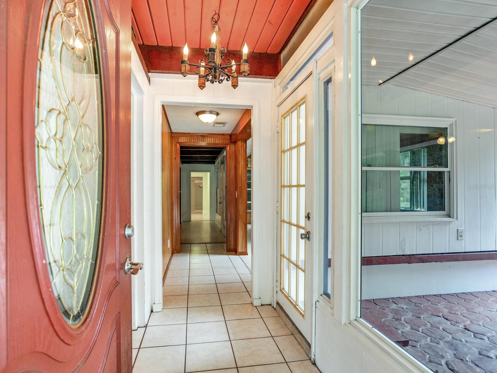 CREIGHTONS MIZELLE CREEK GARD - Residential