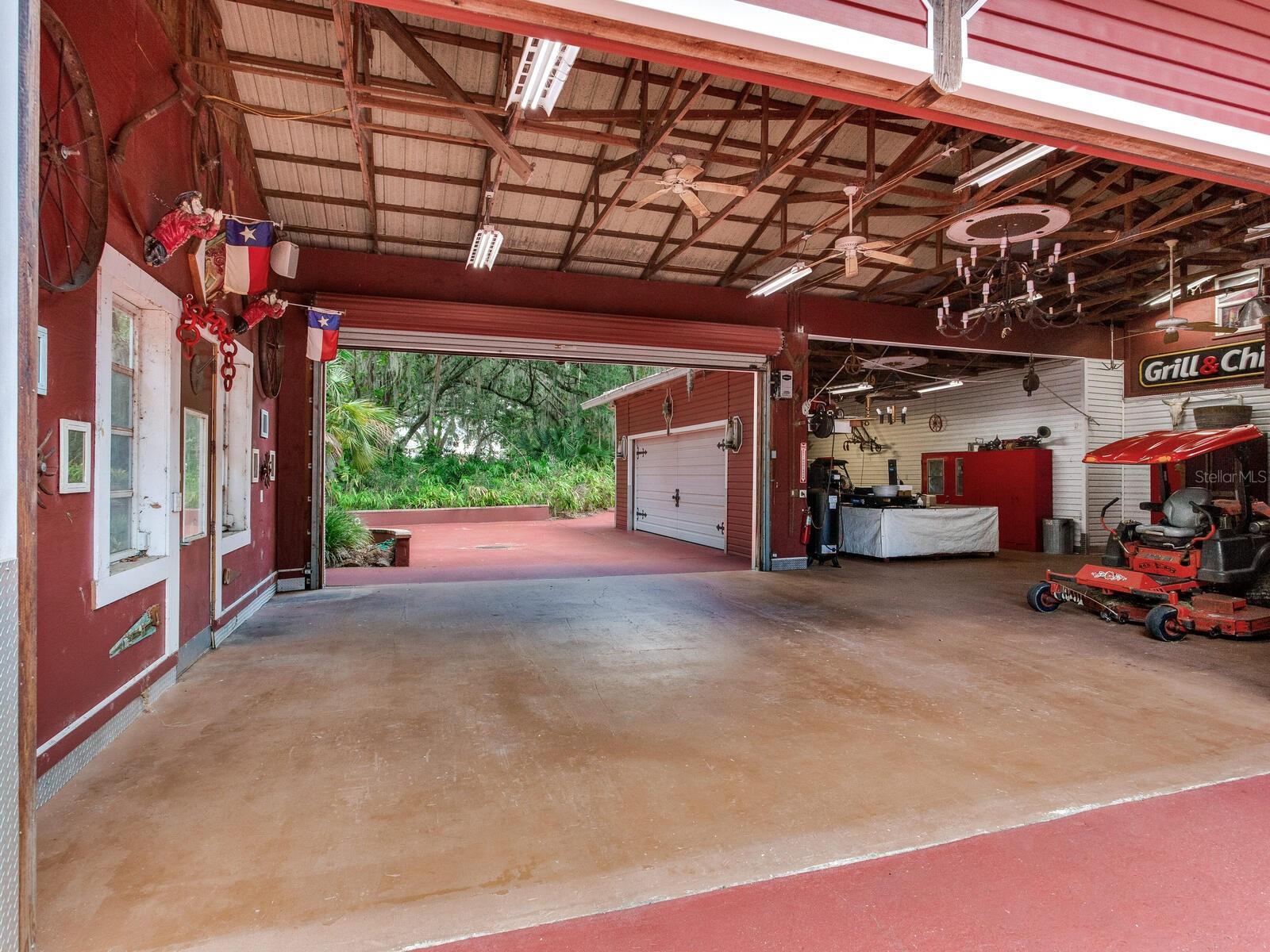 CREIGHTONS MIZELLE CREEK GARD - Residential