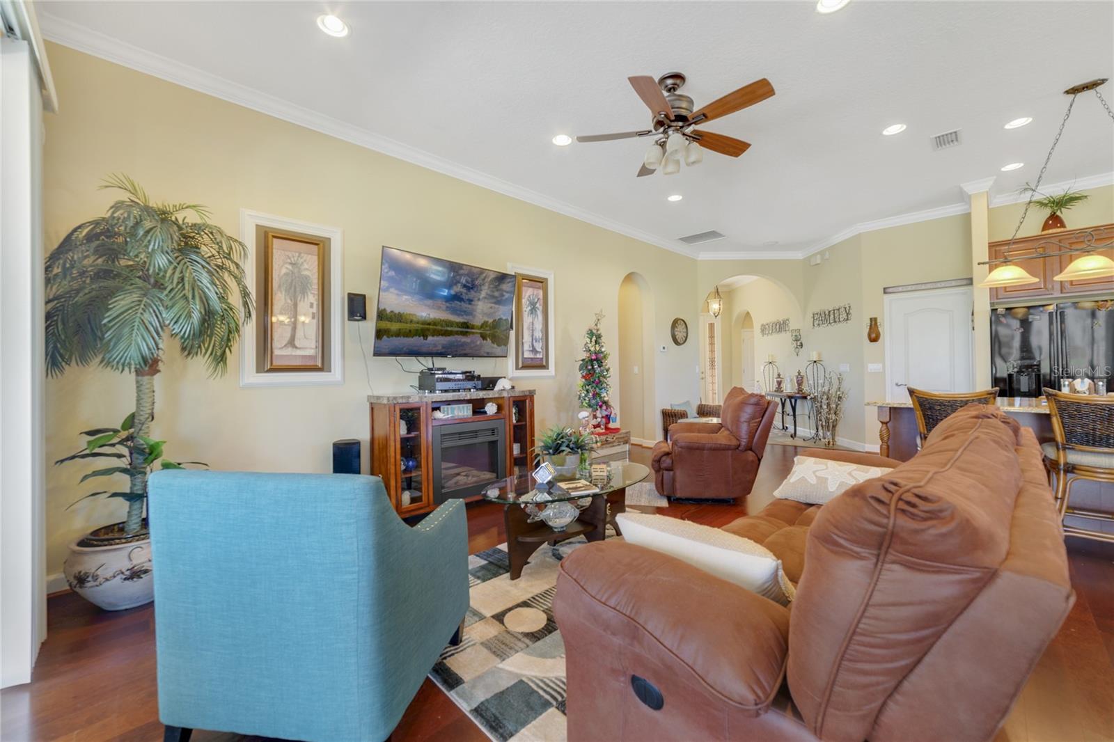 GRAY HAWK AT LPGA INTERNTIONAL - Residential