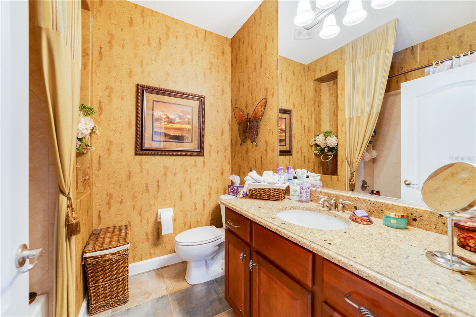 GRAY HAWK AT LPGA INTERNTIONAL - Residential