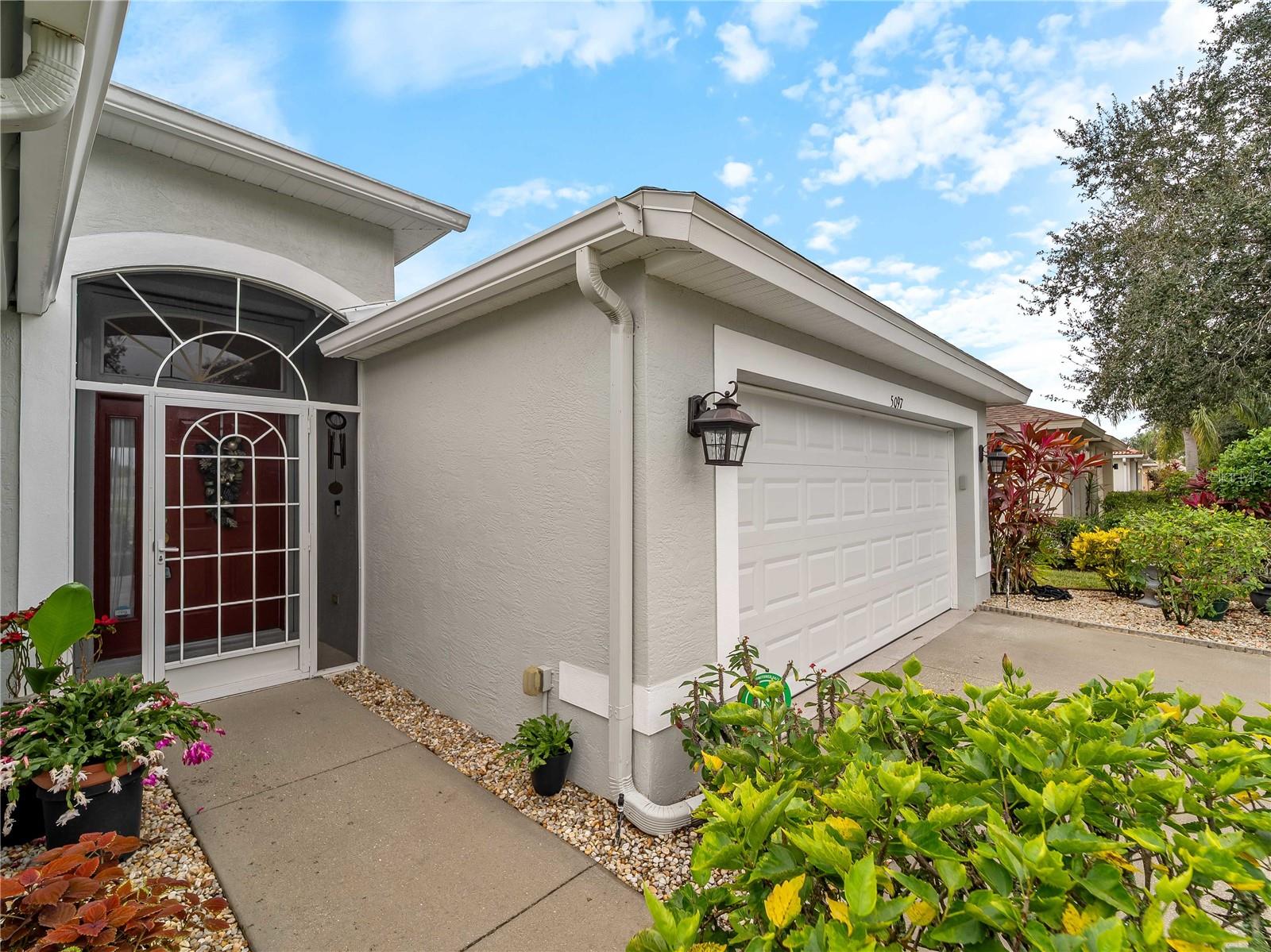 CARLYLE AT VILLAGES OF PALM-AIRE - Residential