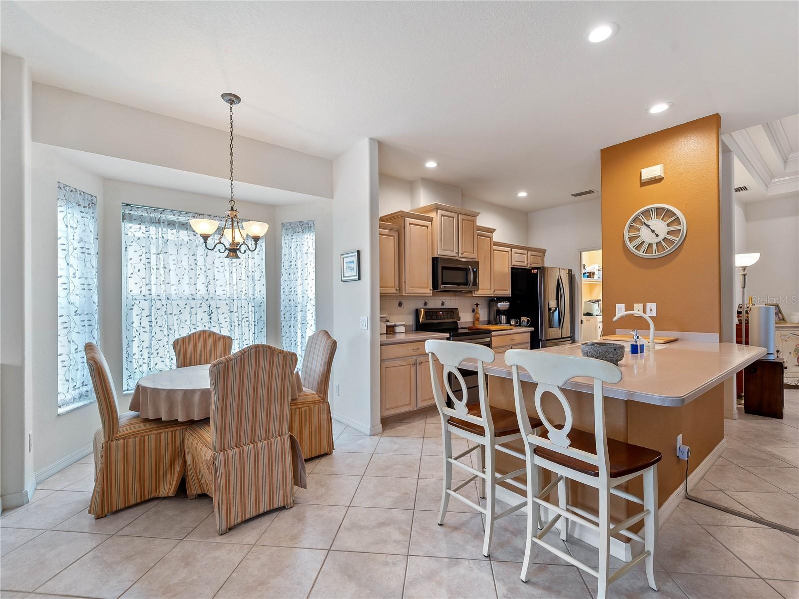 CARLYLE AT VILLAGES OF PALM-AIRE - Residential