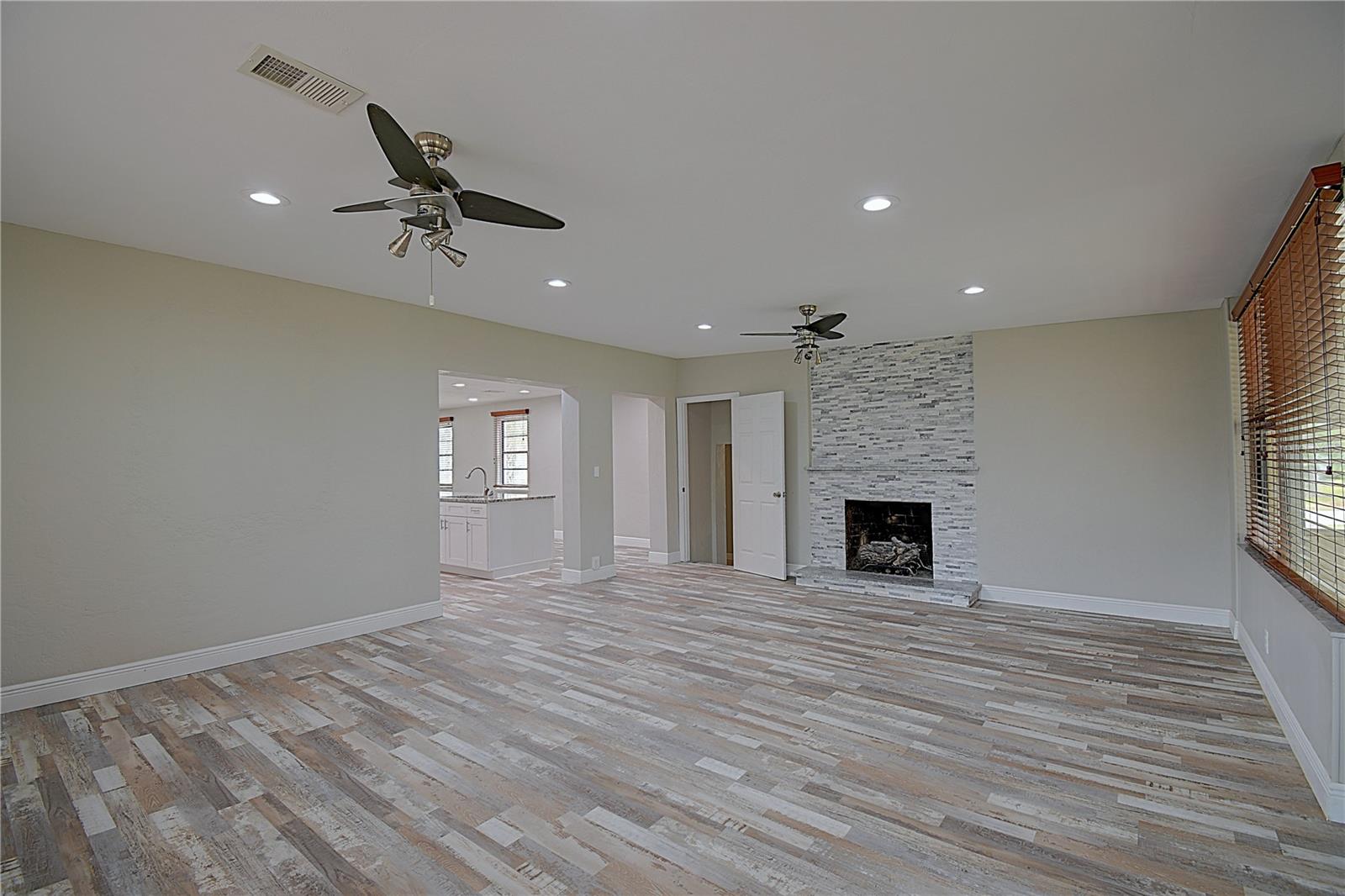 ELROD ESTATES - Residential