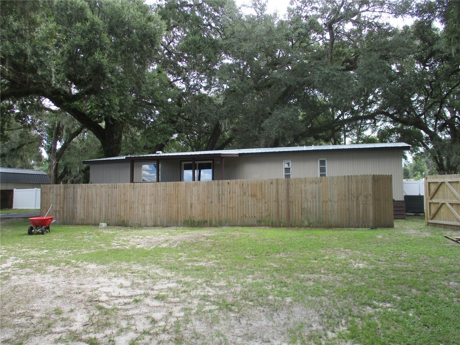 SKEWLEE GARDENS - Residential