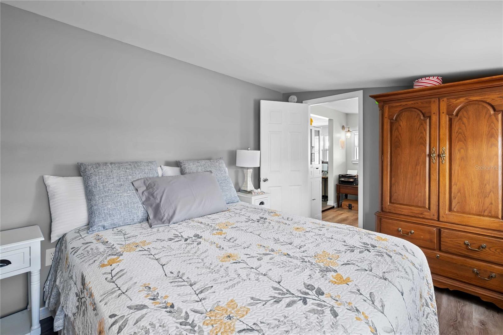 BETMAR ACRES - Residential