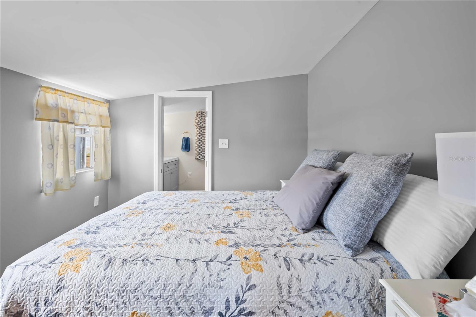 BETMAR ACRES - Residential