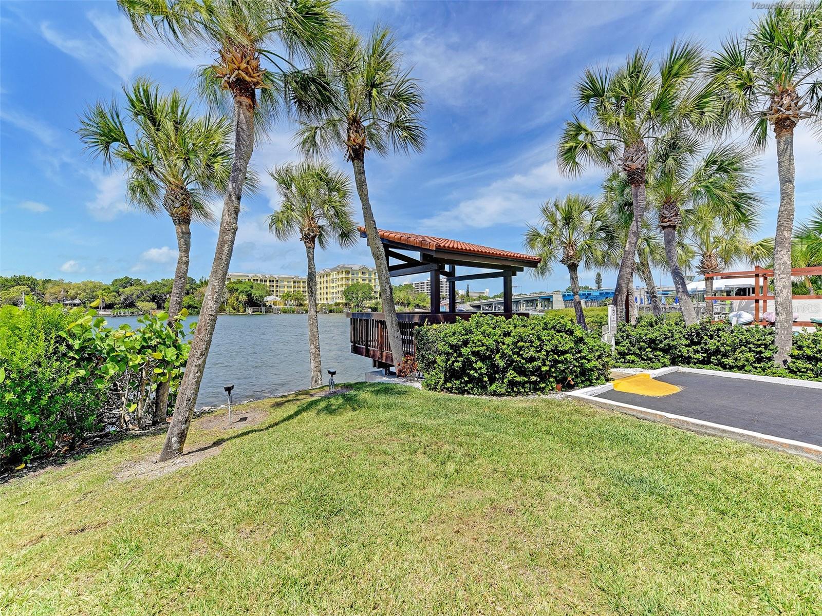 CASTEL DEL MARE - Residential