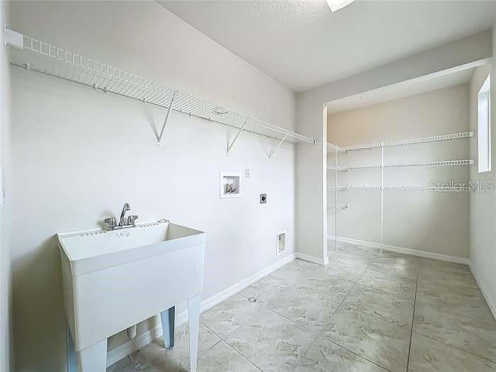 ORCHARD HILLS PH 3 - Residential Lease