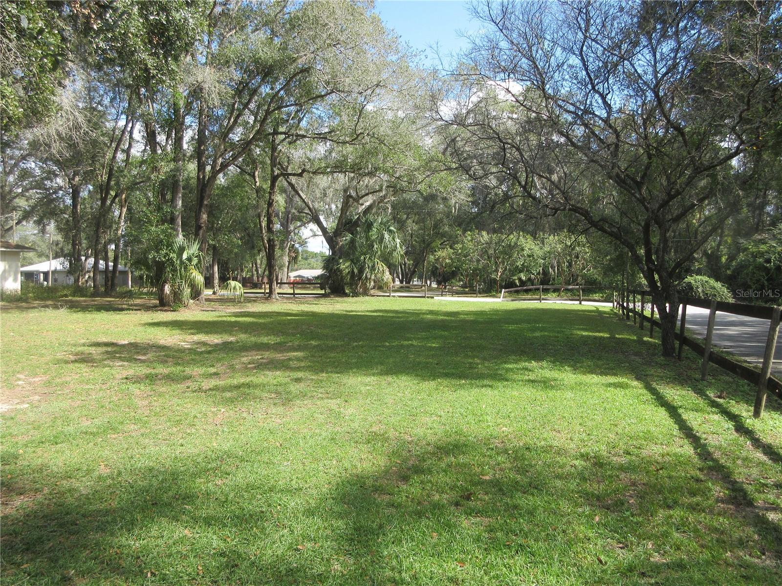 WOODS & LAKES - Residential