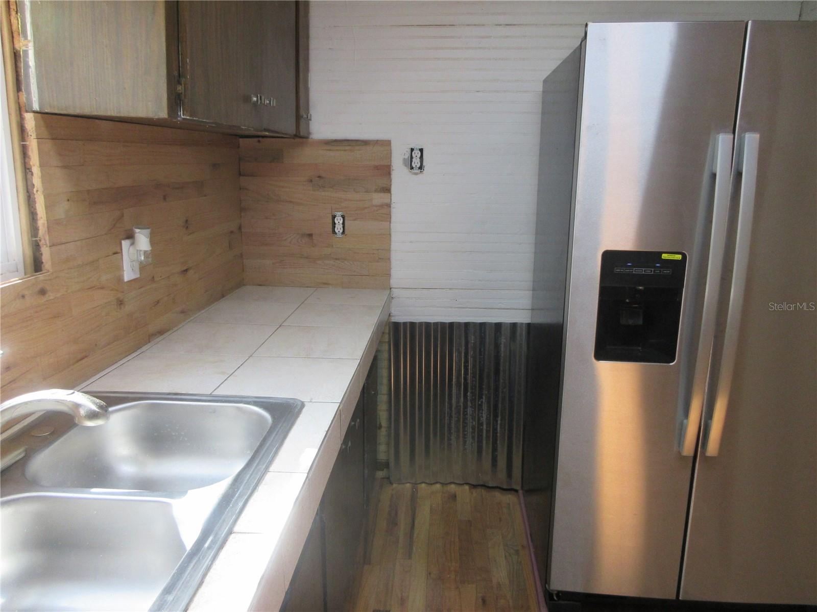 WOODS & LAKES - Residential