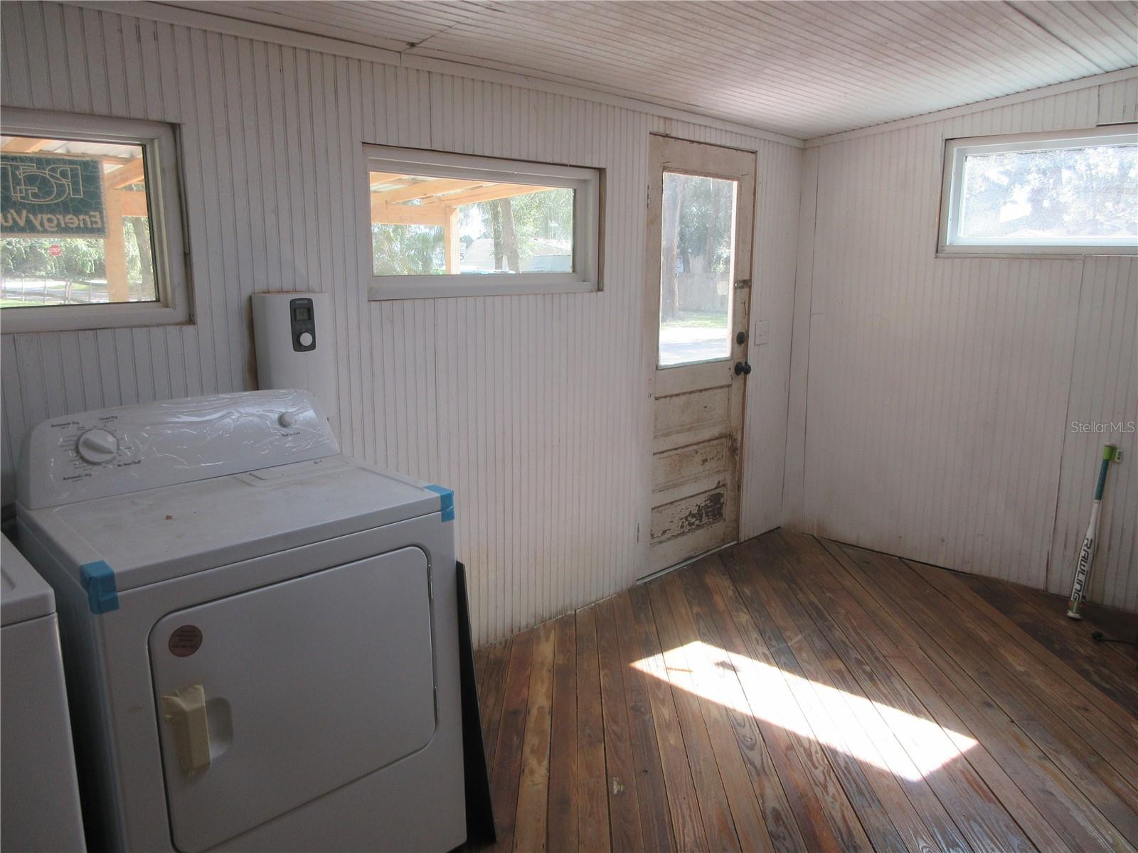 WOODS & LAKES - Residential