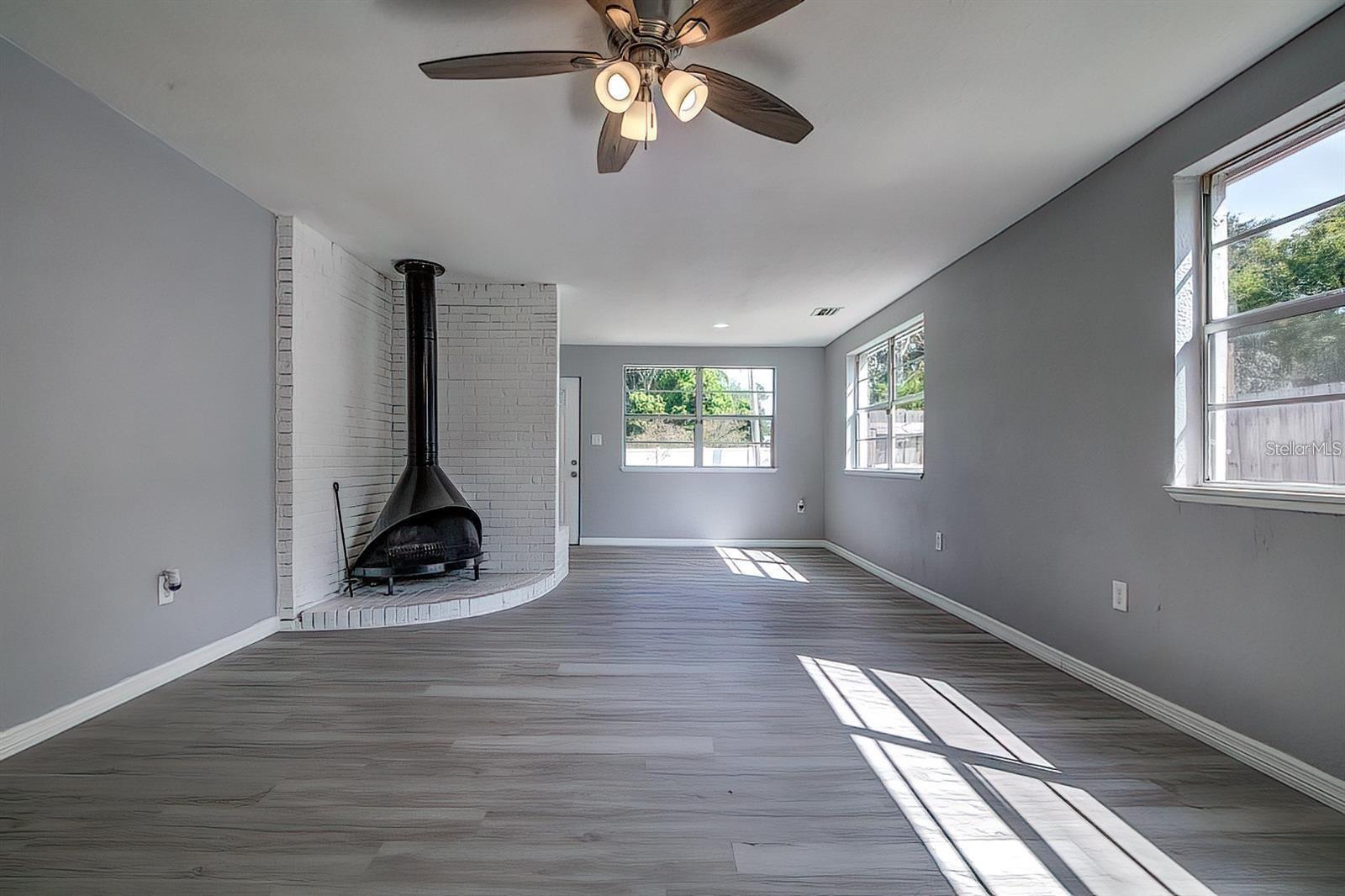 LAKE BONNY HEIGHTS - Residential