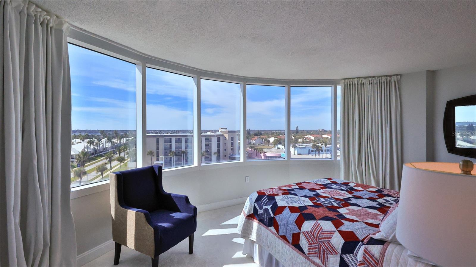 PECK PLAZA - Residential