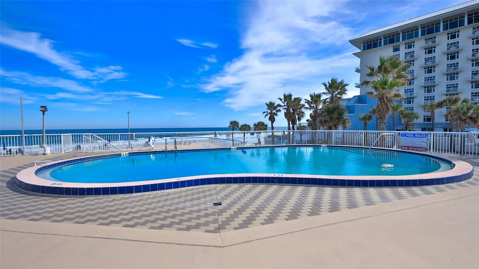 PECK PLAZA - Residential