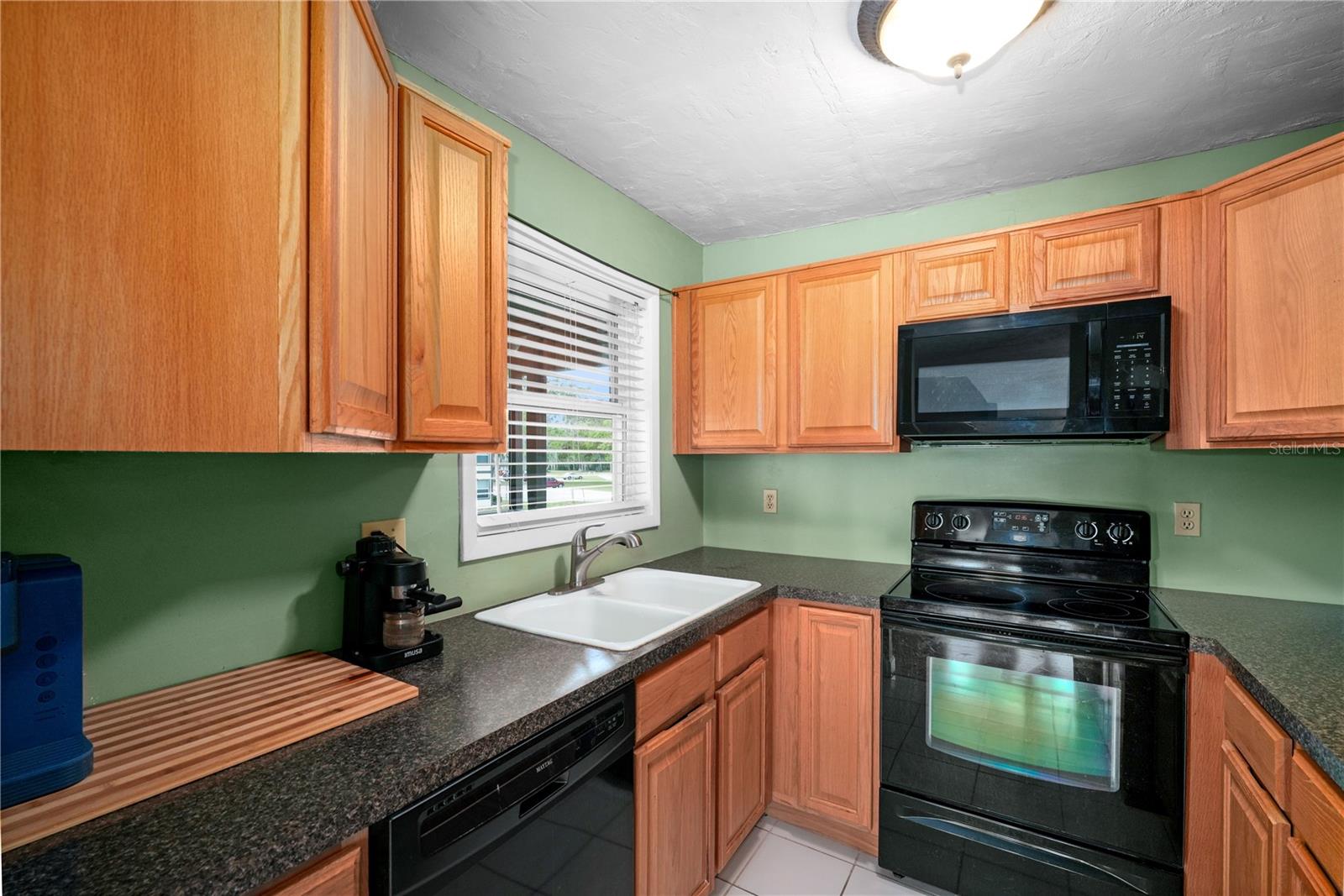 SANDALWOOD CONDMINIUM - Residential