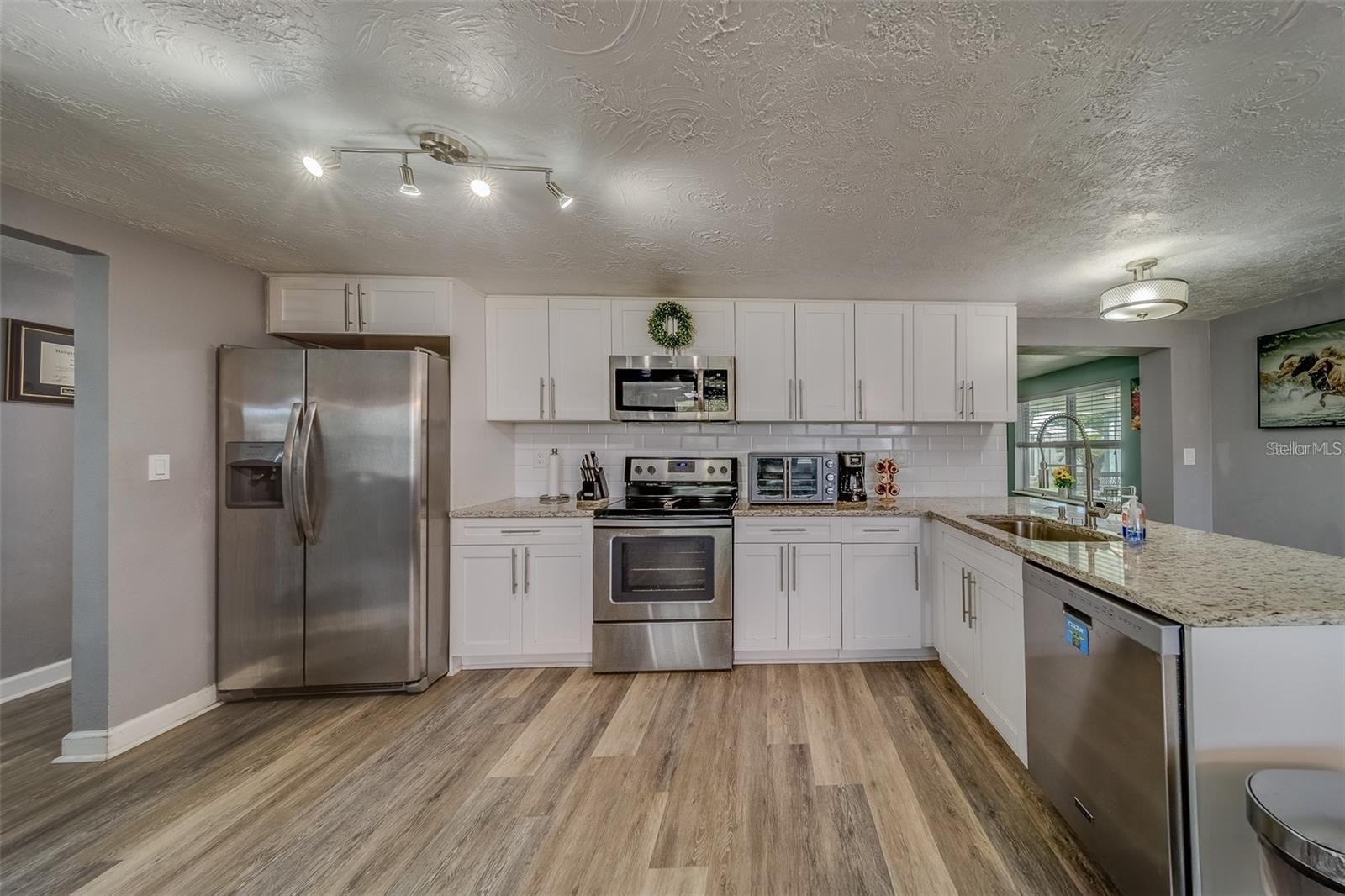 ALOHA GARDENS - Residential Lease