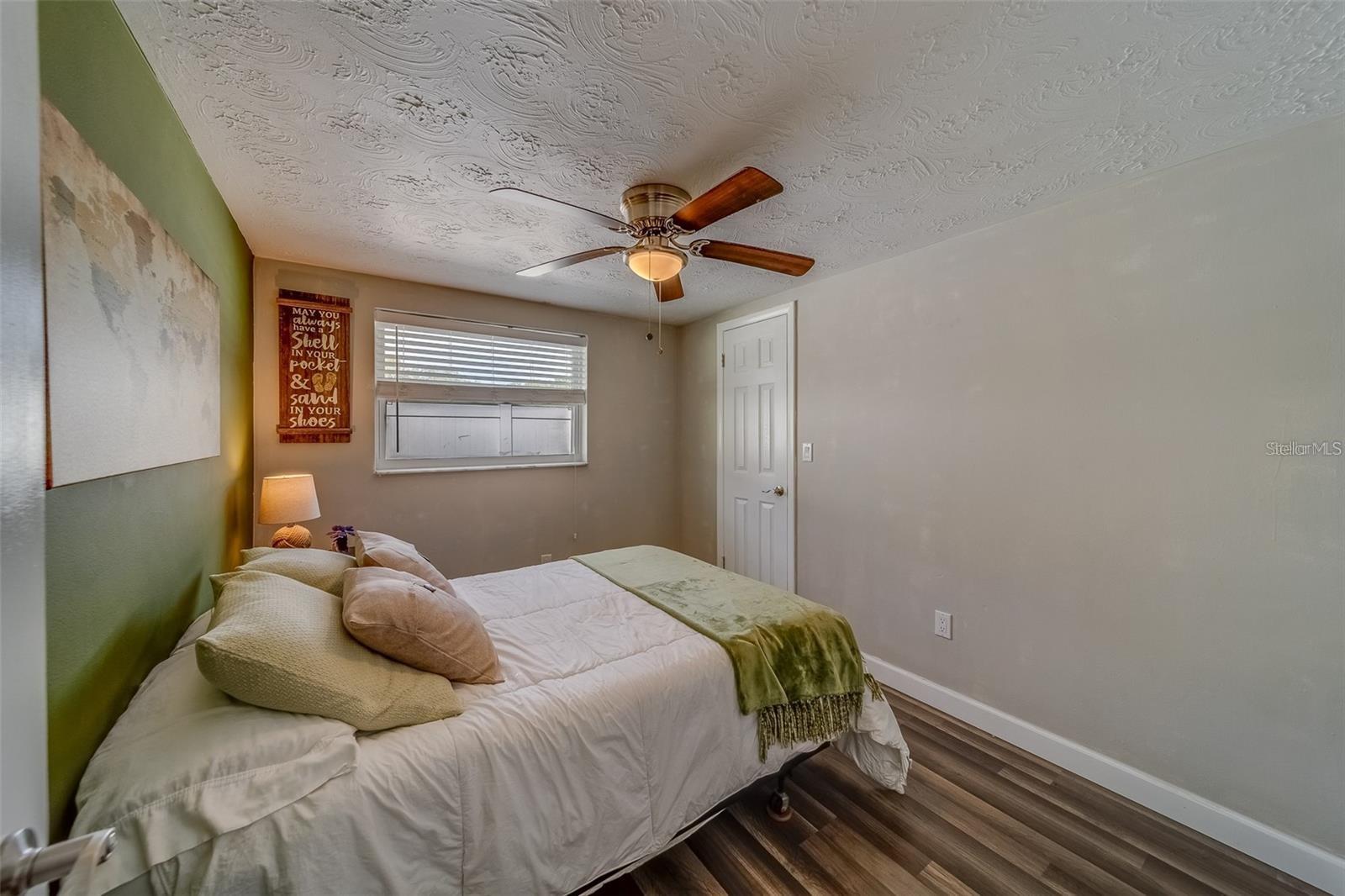 ALOHA GARDENS - Residential Lease