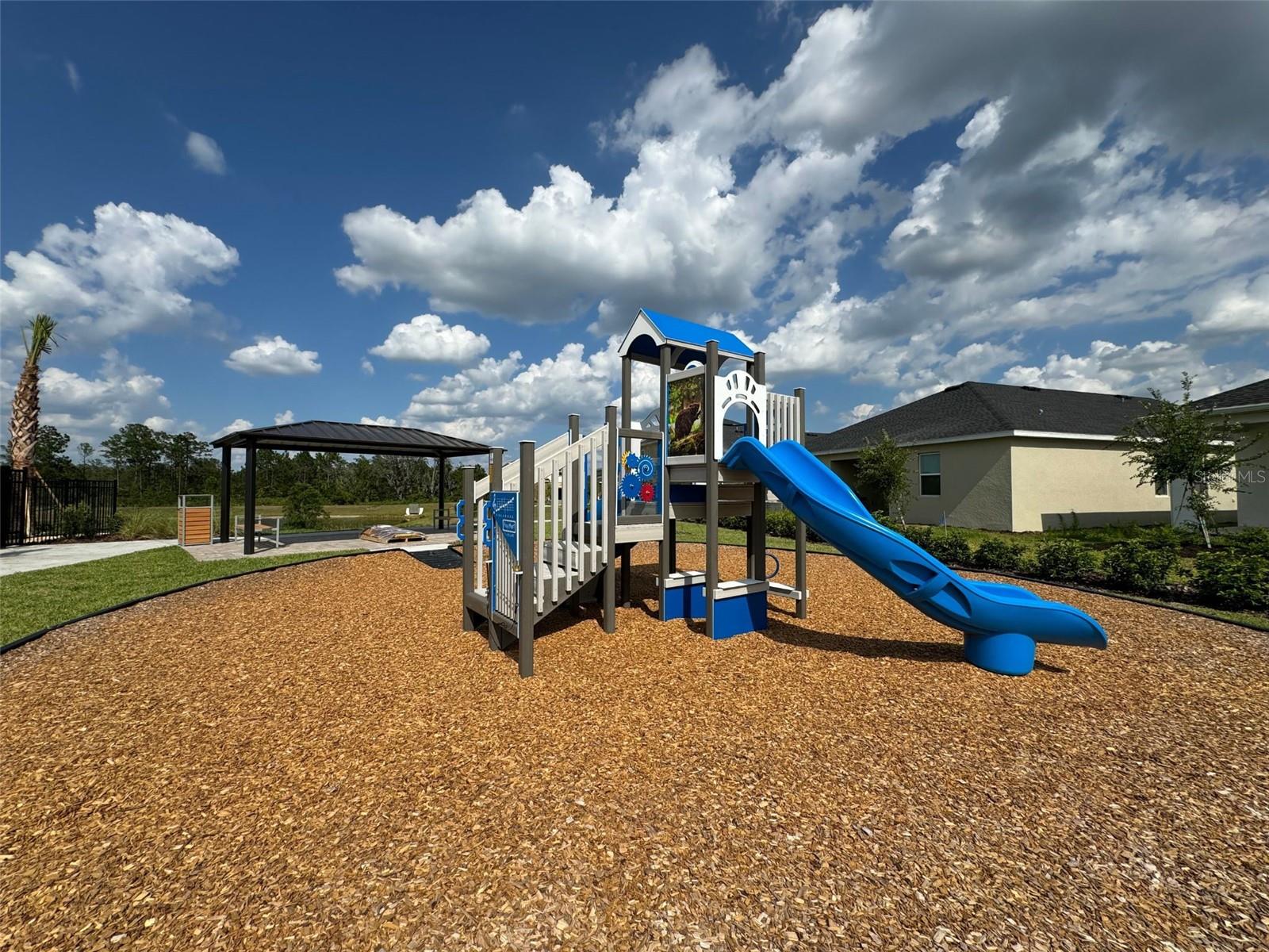 CHAMPIONS POINTE - Residential Lease