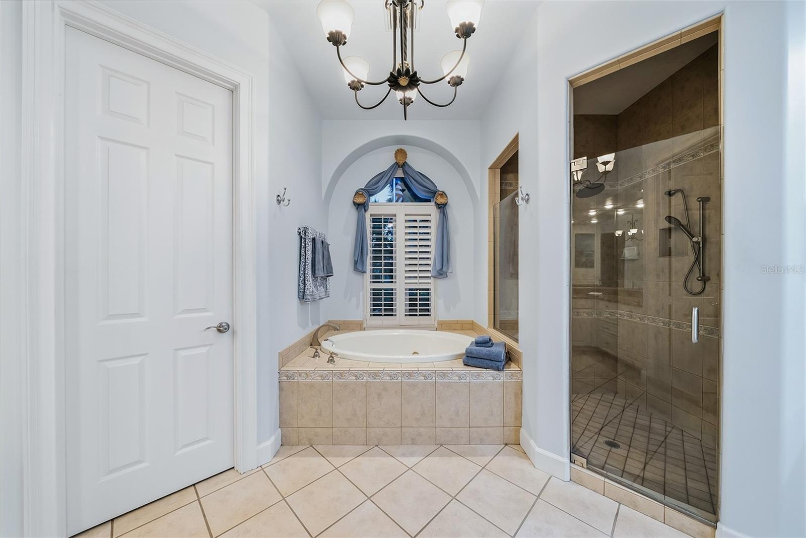 BOCA ROYALE - Residential