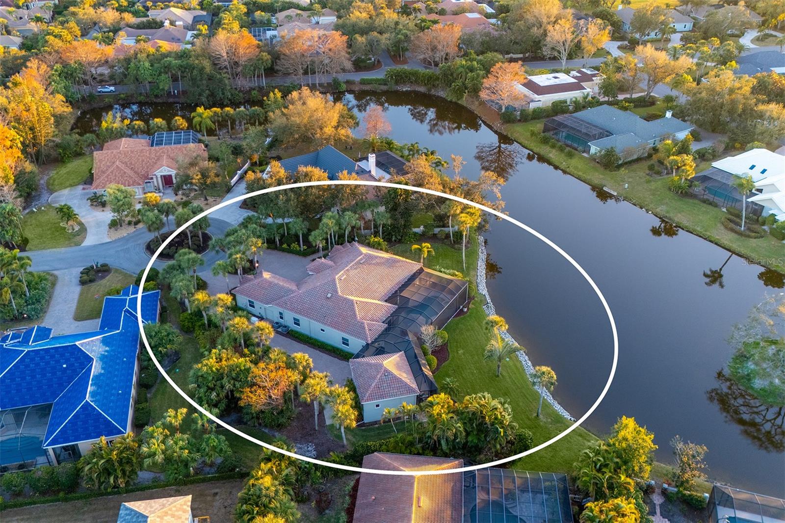 6 SAINT MARTIN CIRCLE