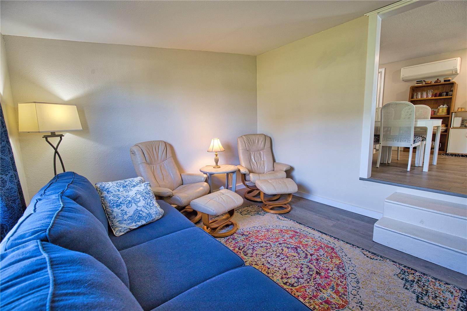 AIRPORT ESTATES - Residential