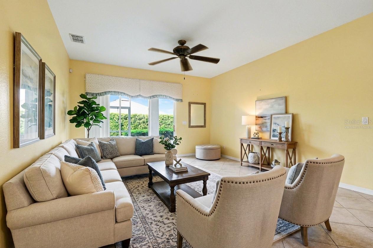 TRADITIONS PH 01 PLAT BOOK 131 PGS 47 THRU 54 LOT - Residential