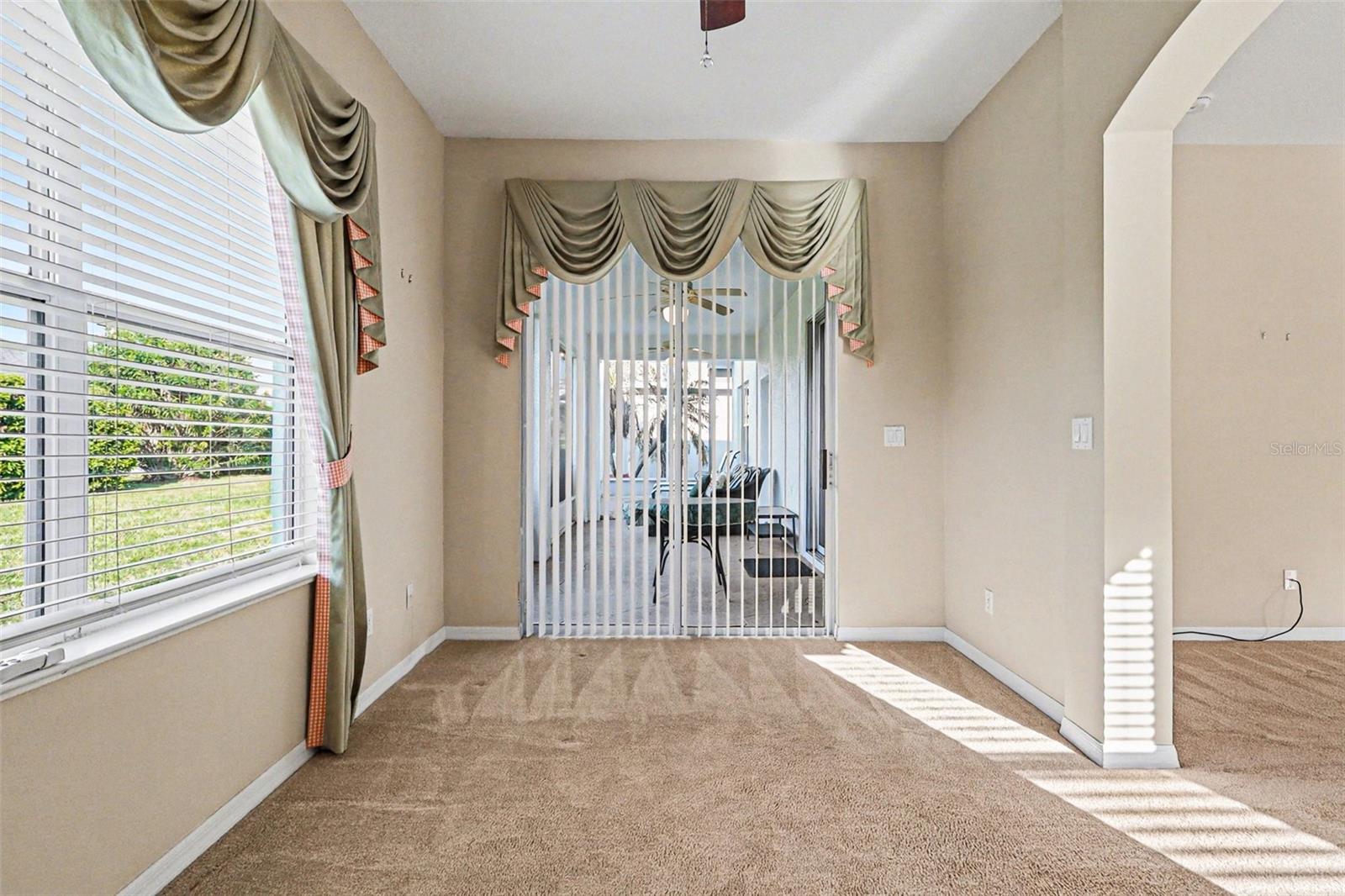 TRADITIONS PH 01 PLAT BOOK 131 PGS 47 THRU 54 LOT - Residential