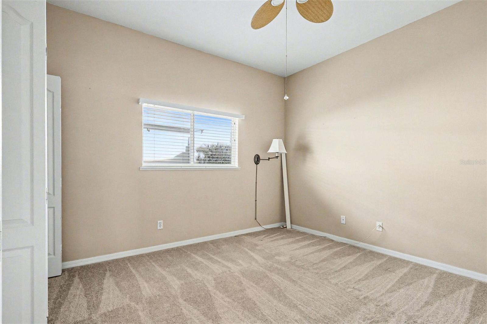 TRADITIONS PH 01 PLAT BOOK 131 PGS 47 THRU 54 LOT - Residential