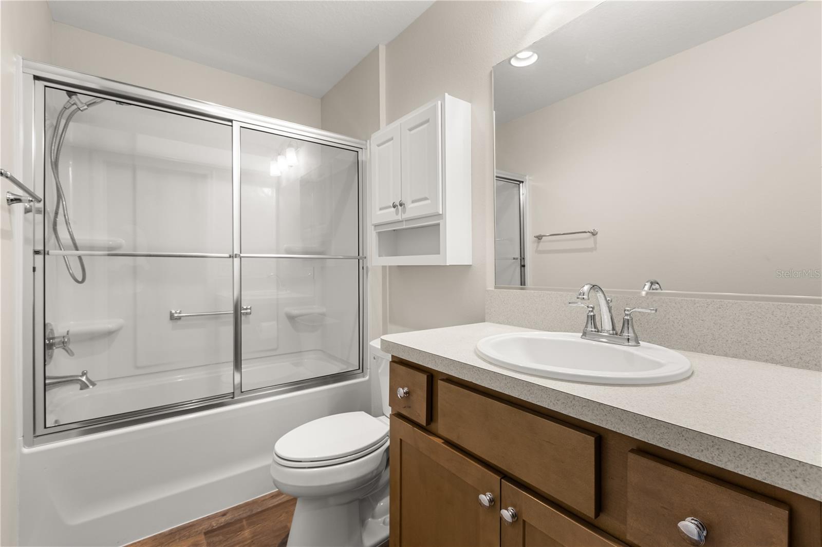 VILLAGES/SOUTHERN OAKS UN #130 - Residential