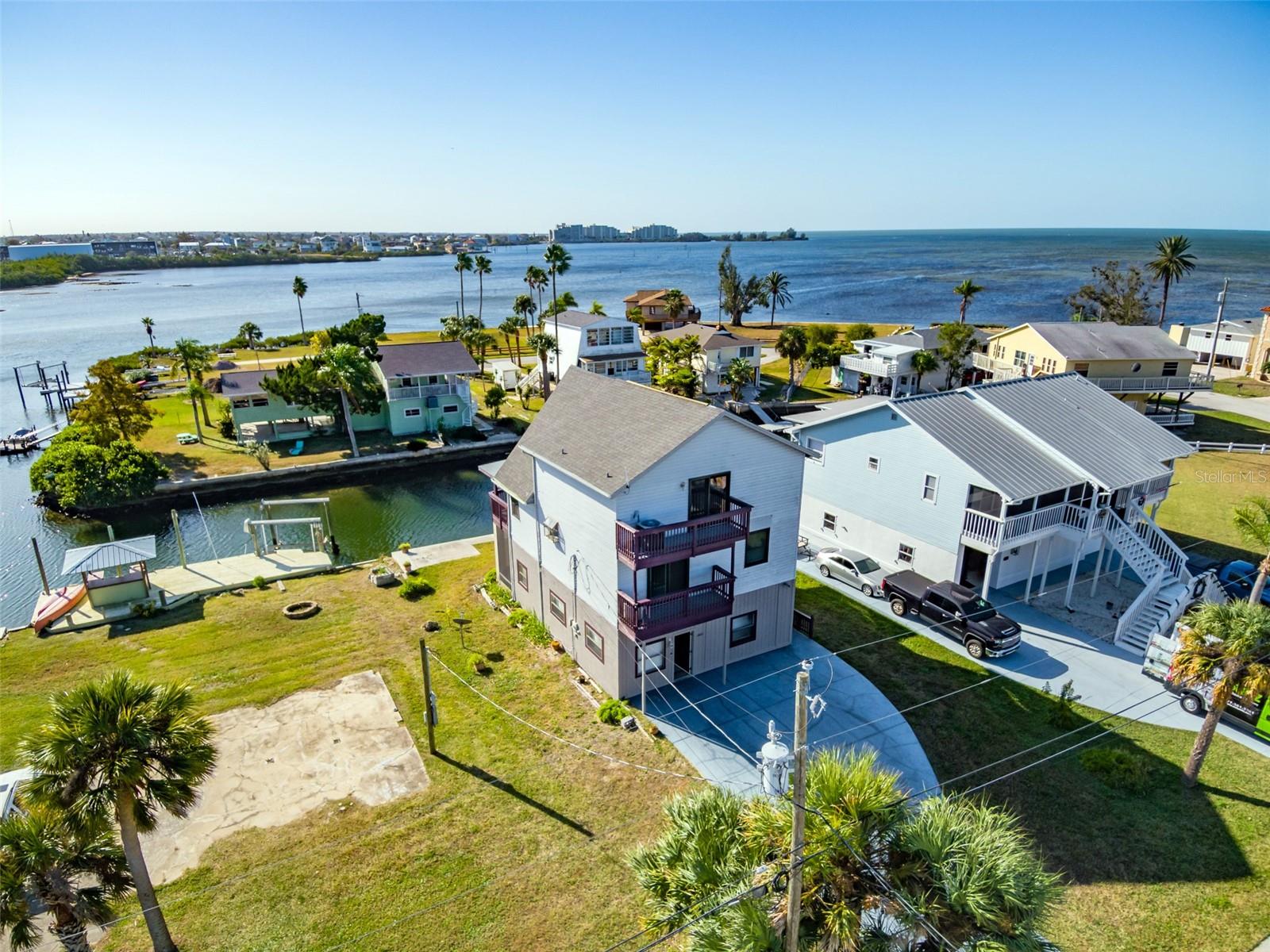 DRIFTWOOD ISLES - Residential