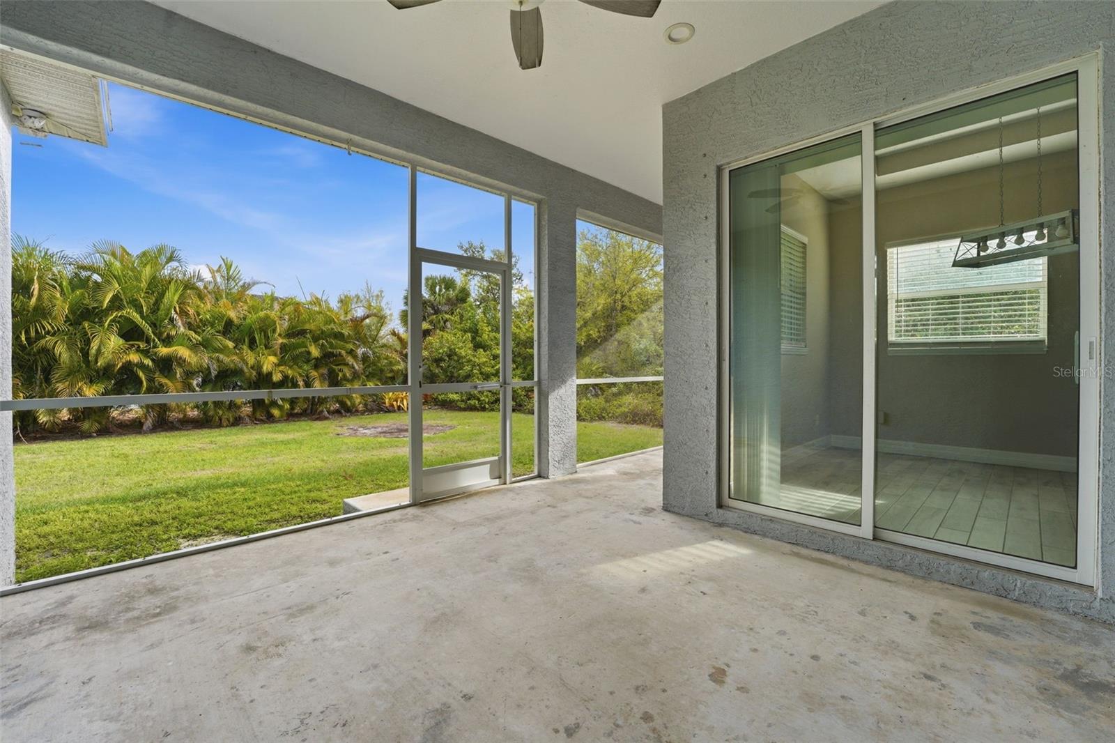 ROTONDA LAKES - Residential