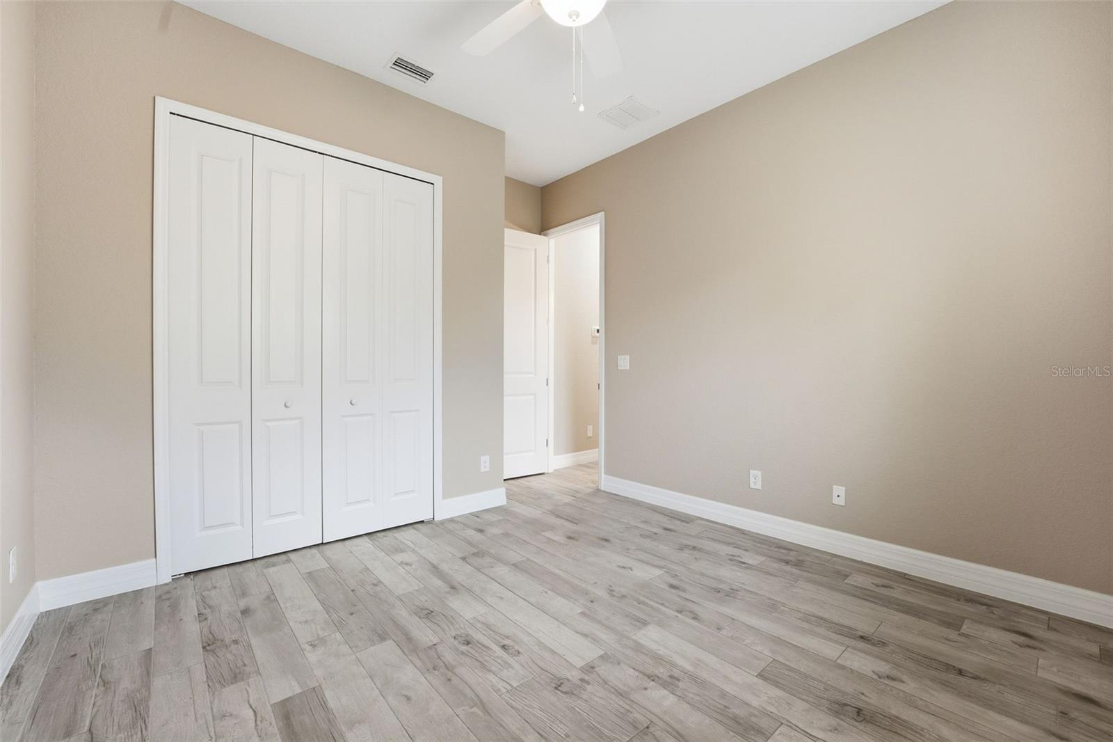 ROTONDA LAKES - Residential