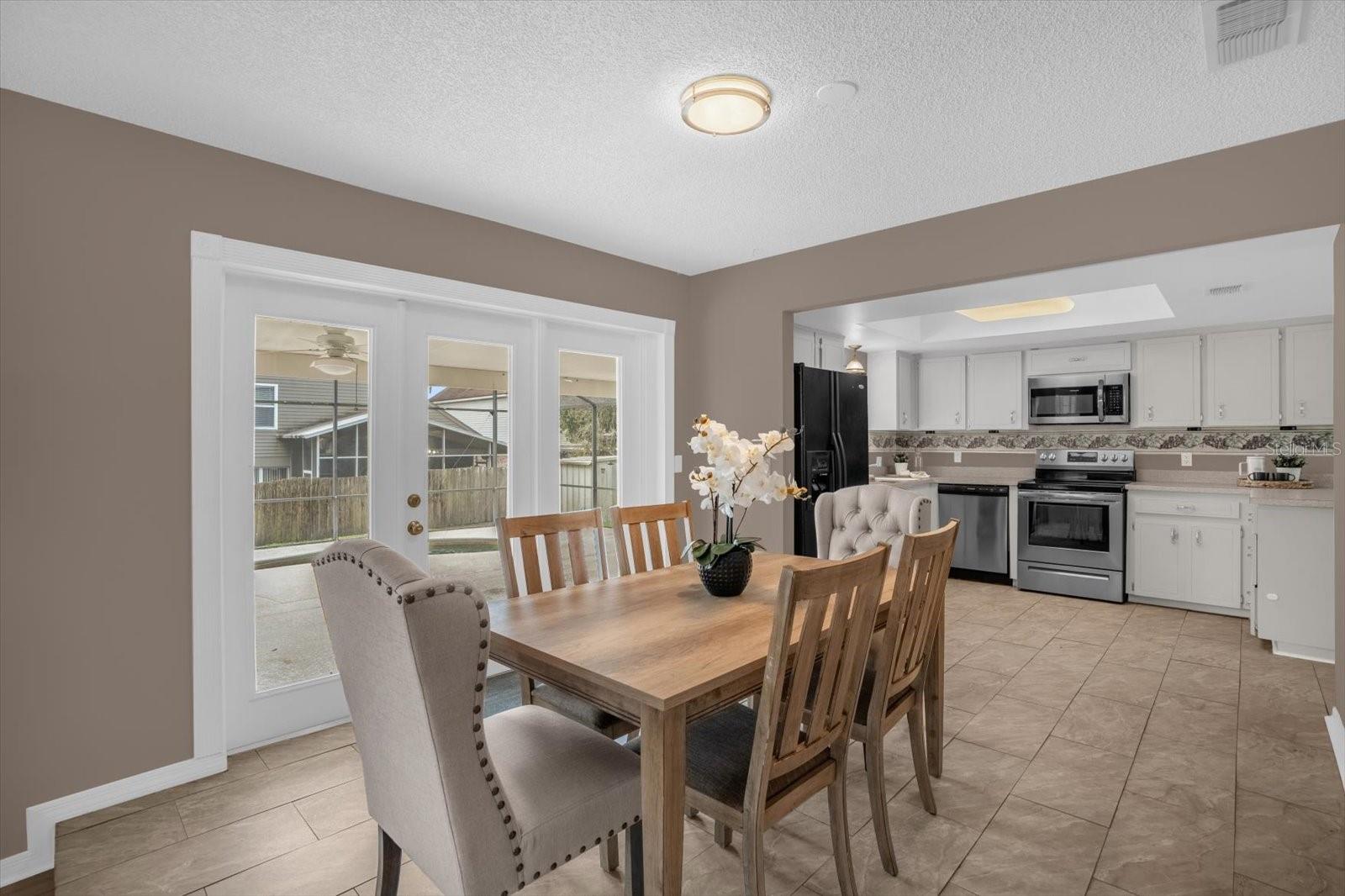 SPRING OAKS UNIT 6 - Residential