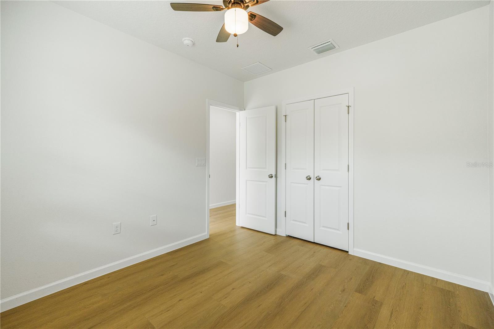 00E1 EUSTIS - Residential