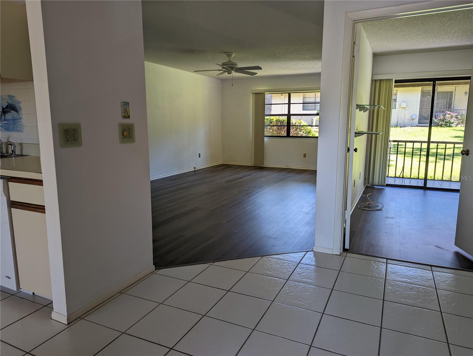 4023 BLUFF OAK COURT