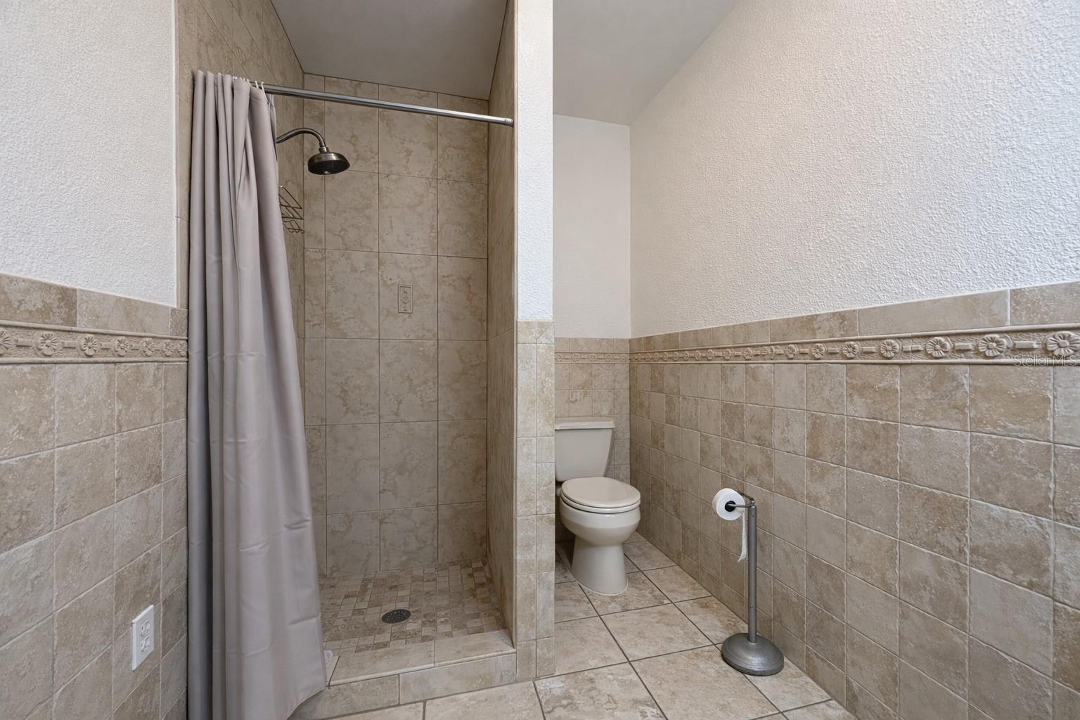 SUN-AIR COUNTRY CLUB - Residential