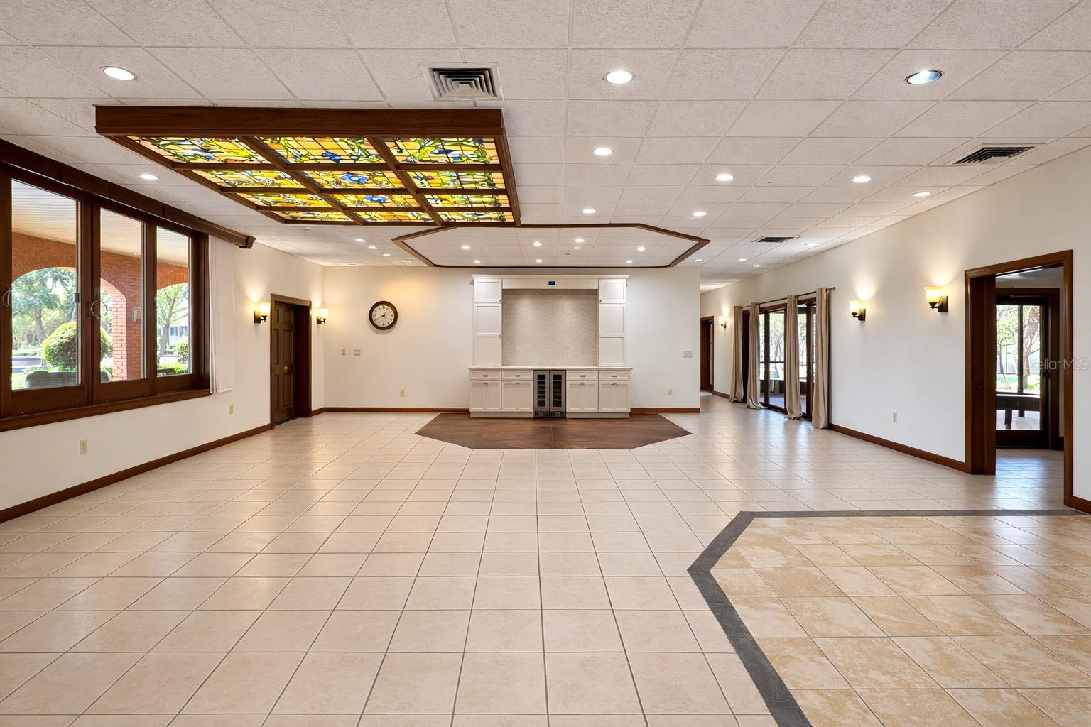 SUN-AIR COUNTRY CLUB - Residential