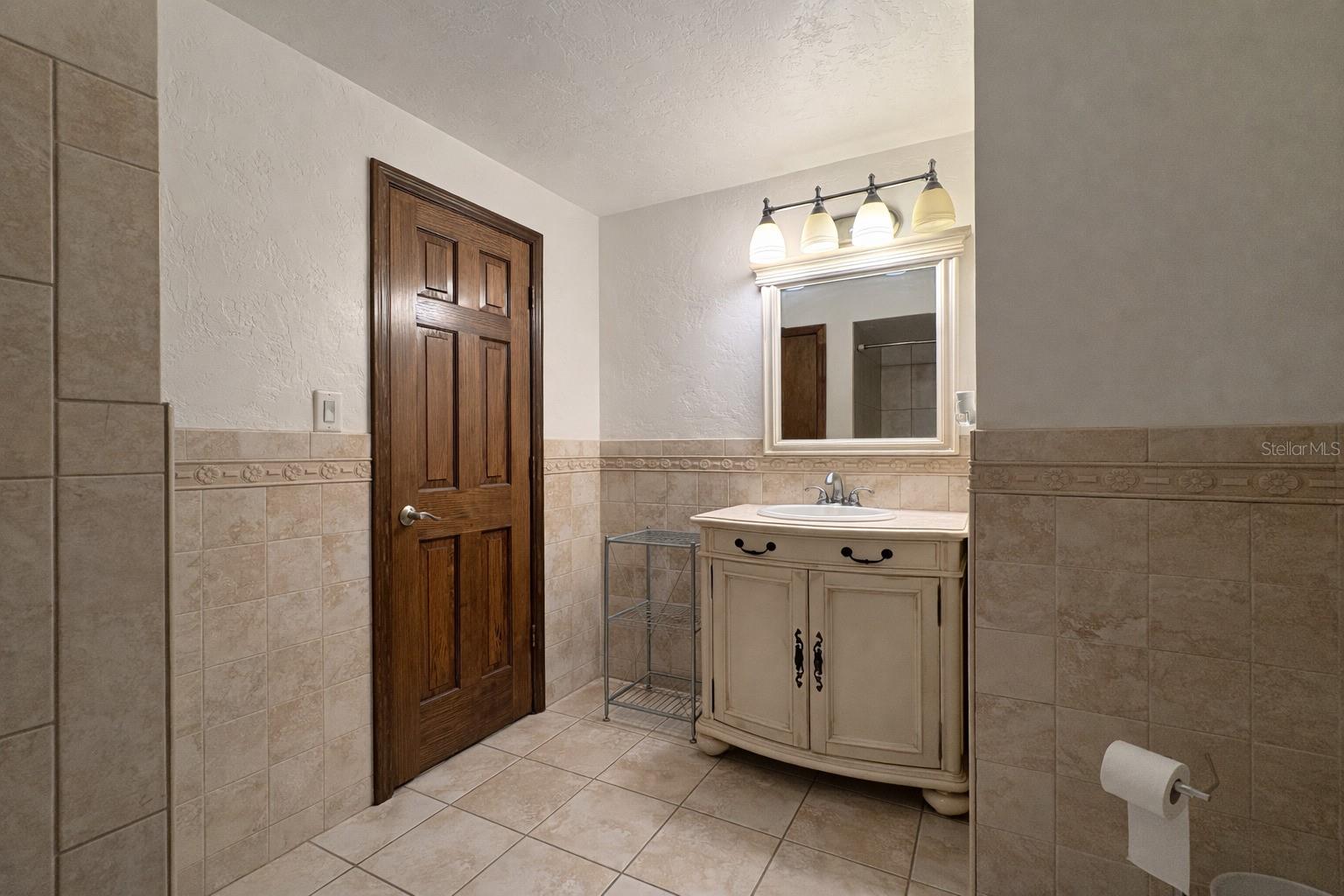 SUN-AIR COUNTRY CLUB - Residential